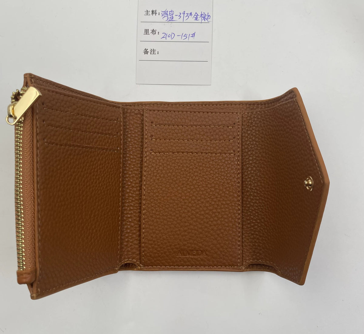 Classic Trackable Wallet